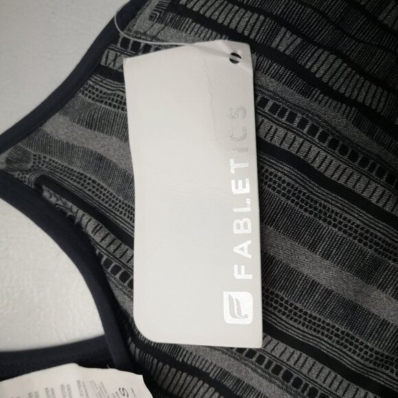 NWT Fabletics Ladies Size XXS Black & Grey Moisture Wicking Norwalk Tank Top - Picture 2 of 10